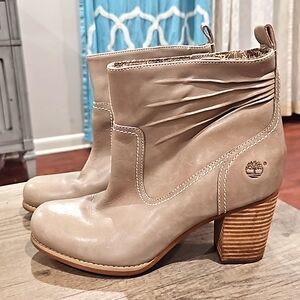 Timberland Earthkeepers Sage Green Womens Boots Size 8.5